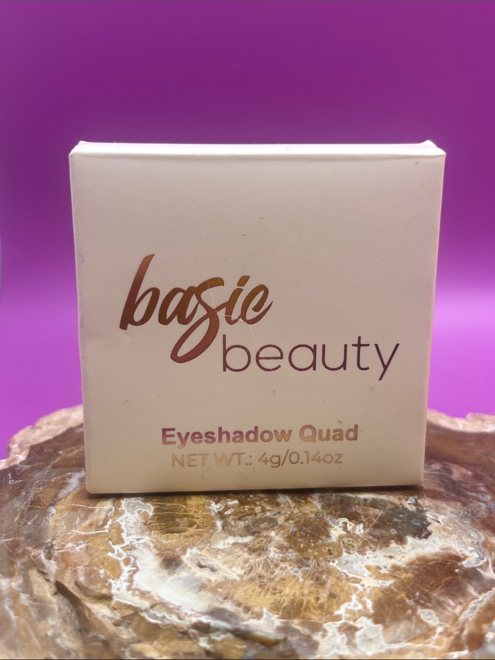 Basic Beauty Eyeshadow Quad — Hot Cocoa Bomb Palette